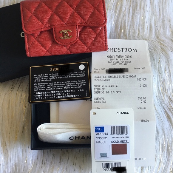 ❌SOLD❌ BNIB CHANEL 19B classic card holder - Picture 3 of 3